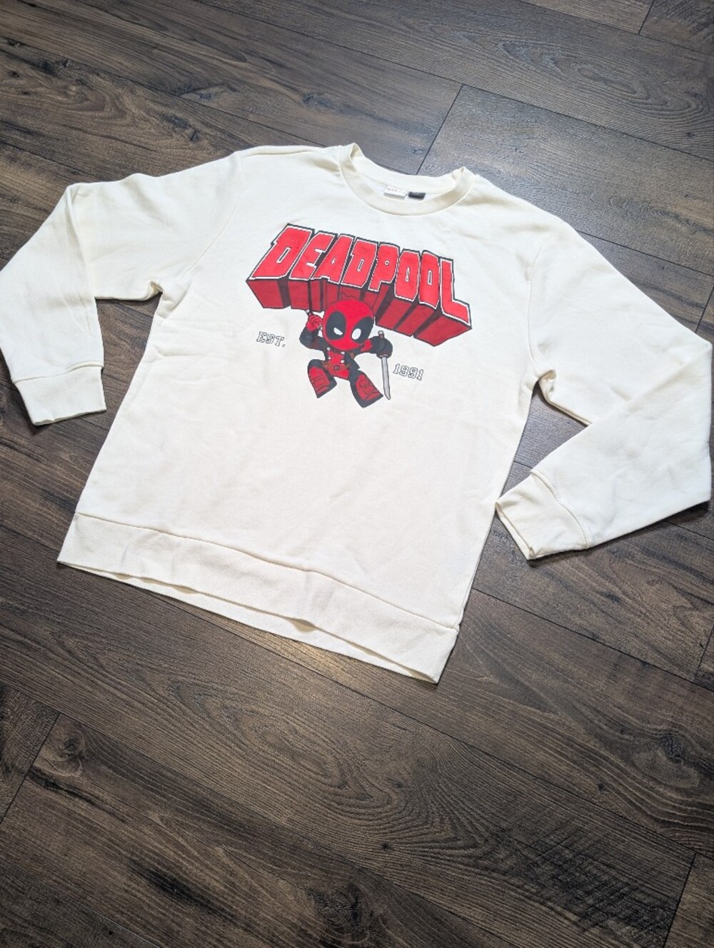 Marvel Deadpool Crewneck Sweater Size Large
